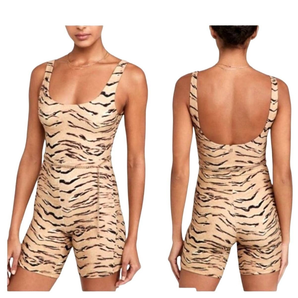 NEW WeWoreWhat Women's Size XS Tiger Print Scoop Neck Bodysuit v6x